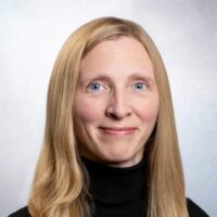 Holsen, Laura_7057-5x5 cropped